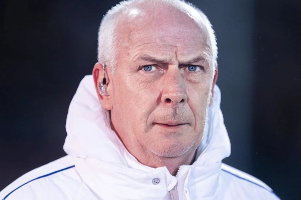  巴斯勒炮轰拜仁后卫乌帕梅卡诺：失误频出不堪大任