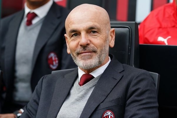  AC米兰历届教练都有谁？