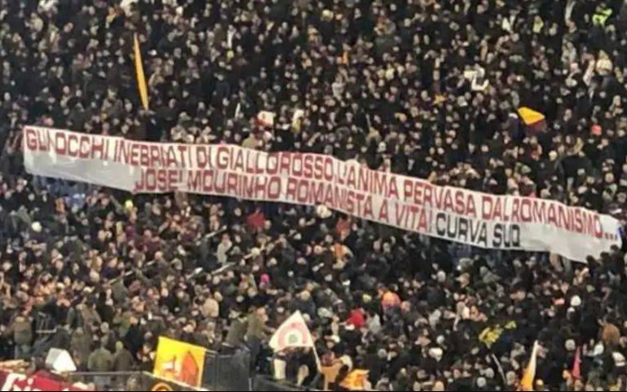  穆里尼奥感激球迷支持：为“终身罗马主义者”而战取胜！