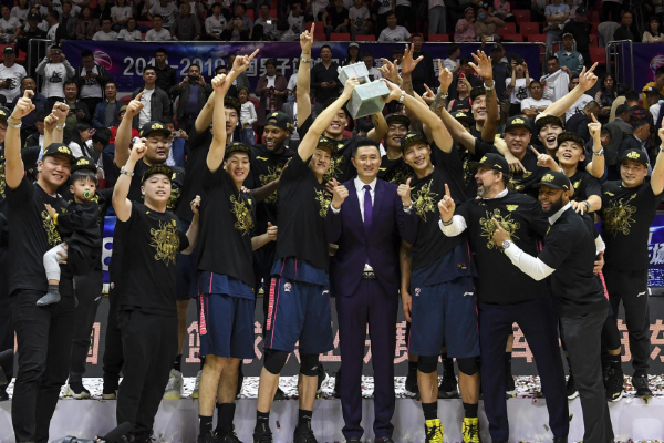  CBA冠军次数最多的球队是哪支？